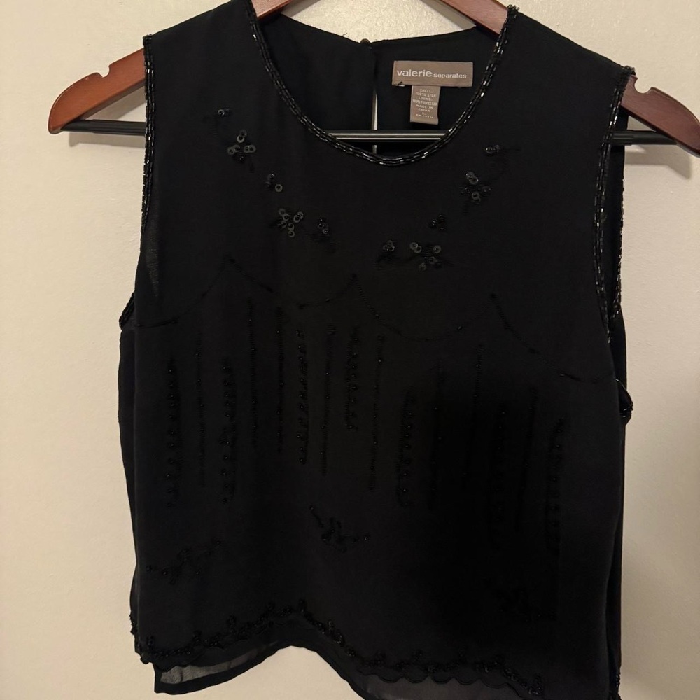 Black Sleeveless Top